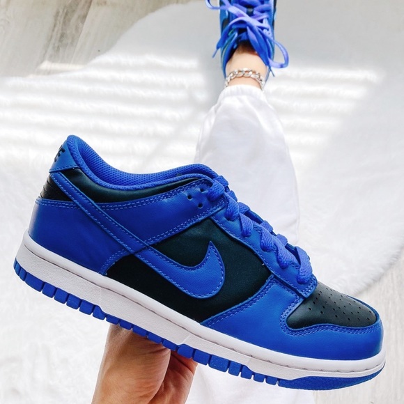 Nike dunk low sneakers - Picture 1 of 2